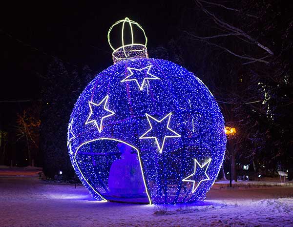 Новогодний декор в Белгороде